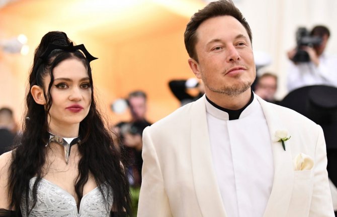 Milijarder Ilon Mask dobio šestog sina