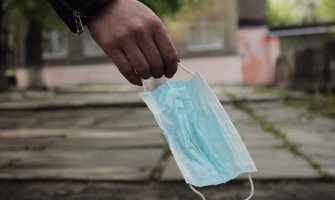 Od danas stupaju na snagu ublažene mjere NKTa, međugradski saobraćaj po regionima, vjerski obredi...