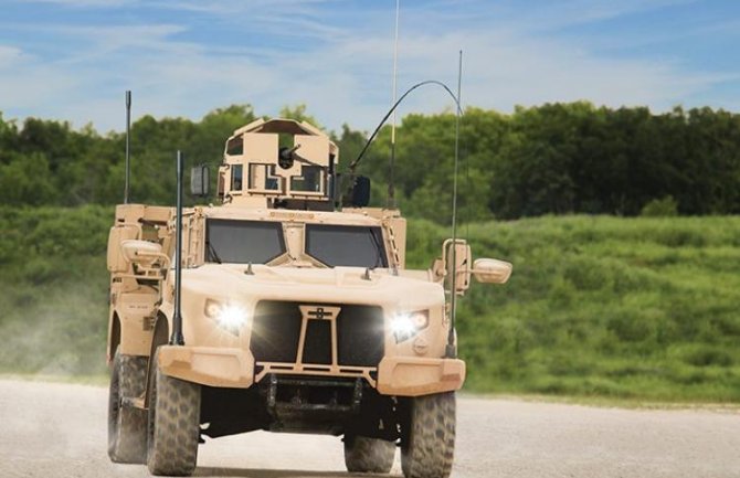 Počinje transport oklopnih vozila iz Viskonsina u CG