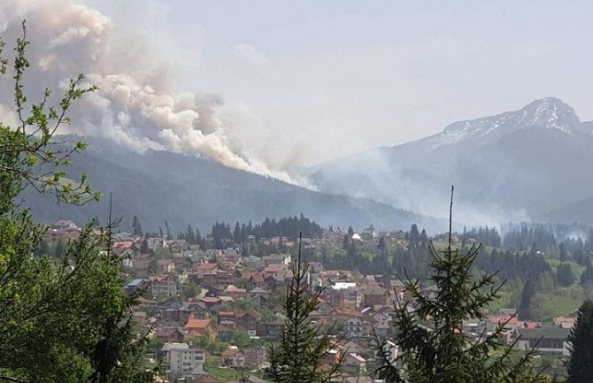 Rožaje: Jutros nema aktivnih požara, stanje trenutno mirno
