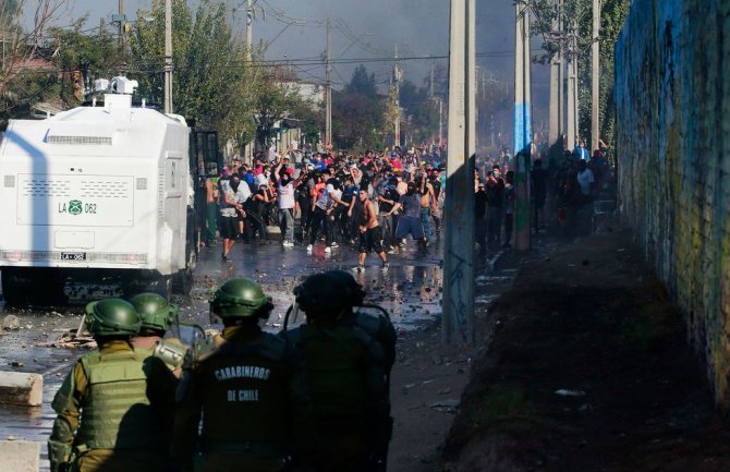 Sukob demonstranata i policije  u Čileu zbog nestašice hrane