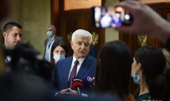 Marković: Radujemo se dolasku srpskih građana u Crnu Goru