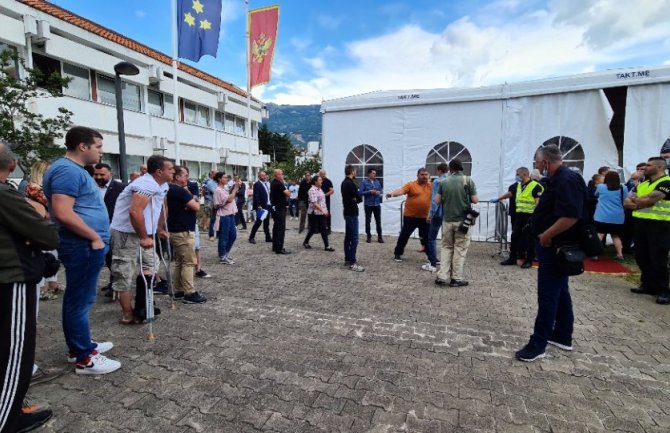 Danas nastavak rasprave o smjeni Carevića