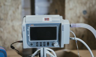 Kraljevina Norveška donirala deset respiratora Crnoj Gori