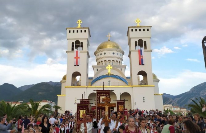 Litija u Baru povodom slave Svetog Jovana Vladimira