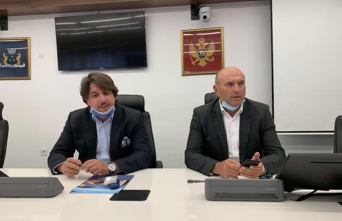 Carević i Radović smijenjeni, Bulatović vršilac dužnosti predsjednika Opštine