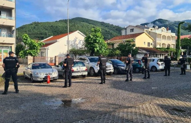 Sin Carevića napao policajca?