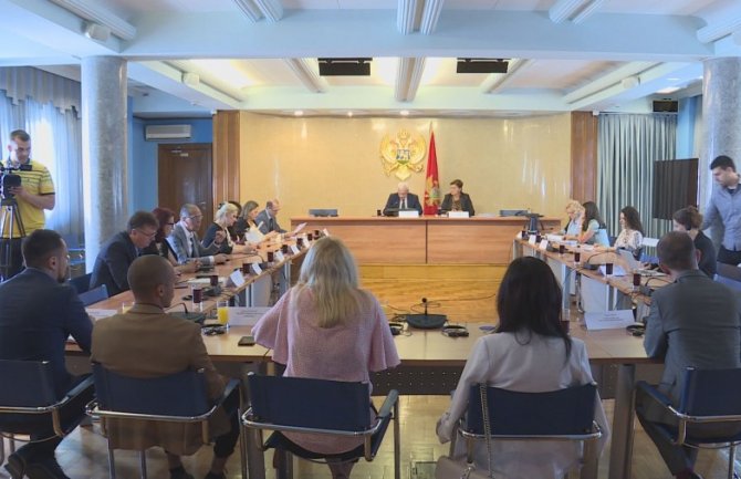 Odbor za ljudska prava podržao Prijedlog Zakona o istopolnoj zajednici 