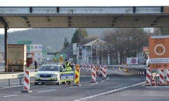 Za putnike iz Srbije, BiH i s Kosova obavezan karantin u Sloveniji 