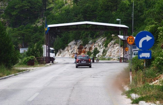 Nikšić: Prijava protiv tri lica, preko BIH otišli i vratili se iz Srbije