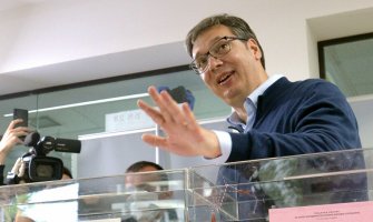 Ubjedljiva pobjeda Vučićevog SNS-a