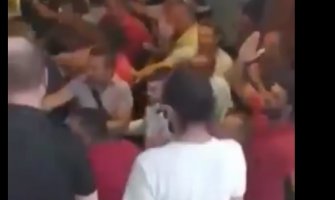 Opet haos u zgradi Opštine Budva (VIDEO)