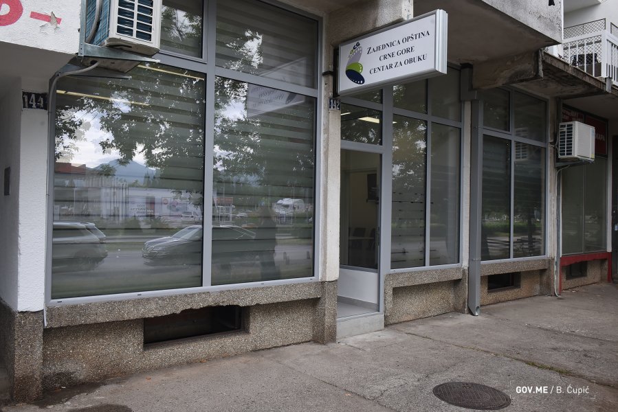 5003285659736f0e57343o