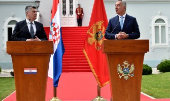 Đukanović: Nacionalisti me optužuju zato što im kradem iluziju-