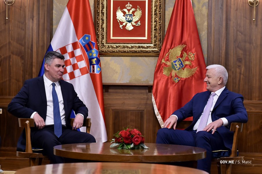 50033907323257775a273o