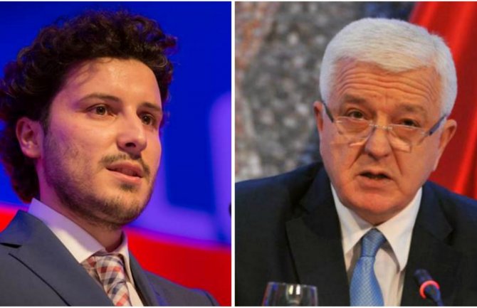 Abazović Markoviću: Jedini način da se za 15 minuta riješi problem je da vi i Đukanović podnesete ostavke