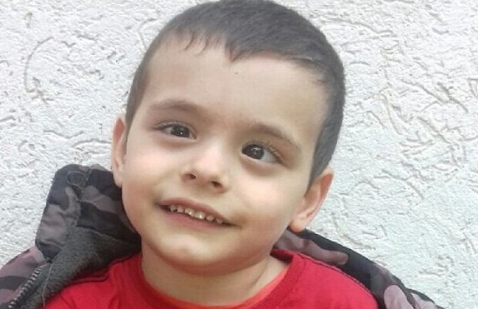 Alenu potrebna pomoć kako bi otišao na liječenje u Hrvatskoj