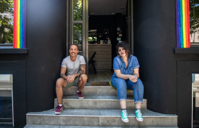 Epidemija koronavirusa pokazala važnost servisa podrške za LGBT osobe