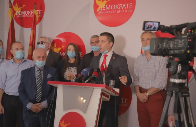 Demokrate, Demos, Nova ljevica, Partija penzionera i Društvo za istraživanje politike zajedno na izborima