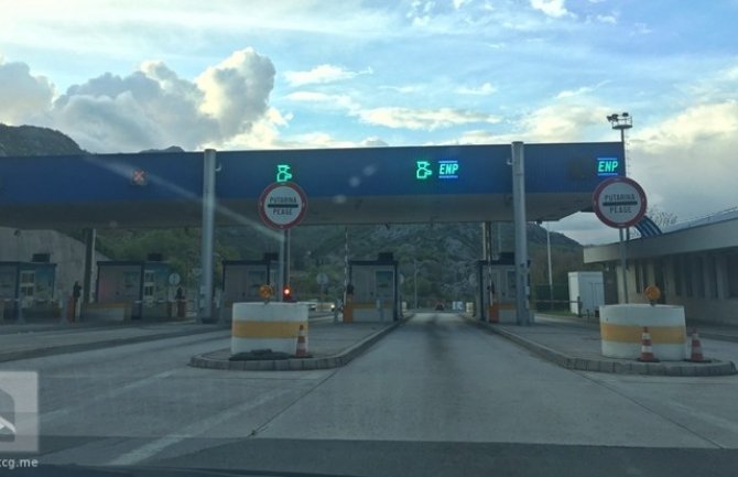 Nema gužve kroz Sozinu, promet vozila manji za 30 odsto