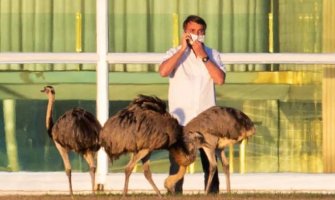 Brazilskog predsjednika u karantinu ugrizao noj 