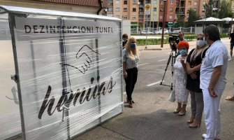Fondacija Hemiias donirala dezinfekcioni tunel Opštoj bolnici Nikšić