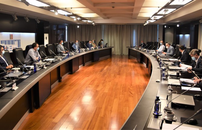 NKT: U Podgorici maske i na otvorenom i na zatvorenom