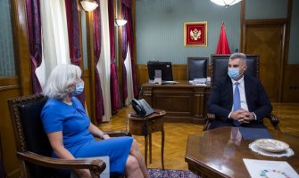 CG može računati na podršku koju će tim UN nastaviti da pruža u borbi protiv epidemije Kovid 19