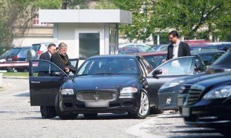 Savković Vukčević: Joanikije da brine o raskolu u SPC a ne o Crnoj Gori