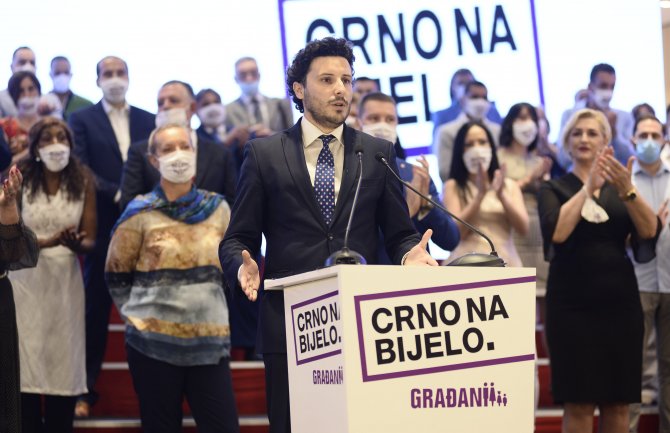 Abazović: Ukoliko neko ne bude poštovao sporazum pada Vlada