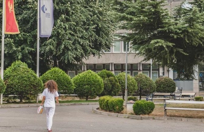 Šest pacijenata životno ugroženo u KCCG