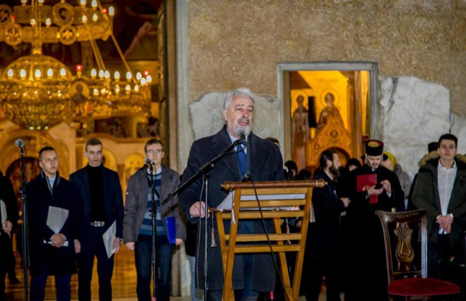 Dogovorena koalicija DF-a, SNP-a, Narodnog pokreta, Prava CG i ostali: Krivokapić na čelu liste