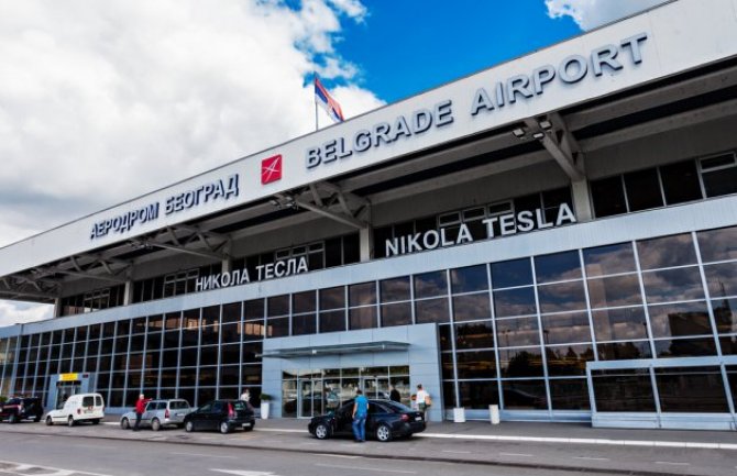 Obustavljena poletanja i slijetanja sa Aerodroma “Nikola Tesla“