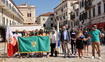 LP predala listu: Za liberalni Kotor- Andrija Pura Popović