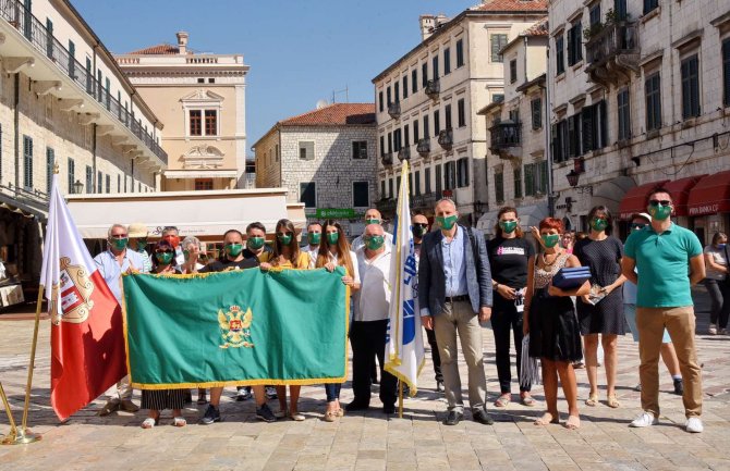 LP predala listu: Za liberalni Kotor- Andrija Pura Popović