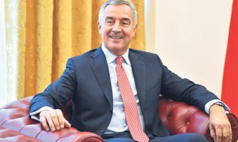 Đukanović:  Kvalitet života žitelja Gusinja dodatno unaprijediti