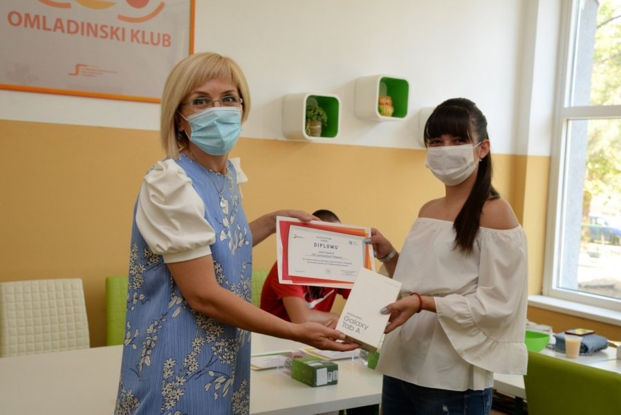 11722802426783845757158321139145424183430118o