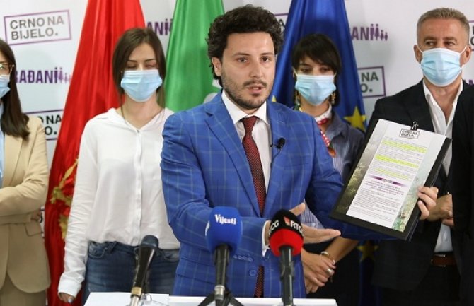 Šćepanović: Građani kad 30. avgusta pođu na izbore sa sobom da ponesu i račun za struju kao opomenu