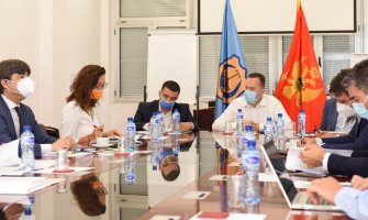 Nema ni ekonomske ni štete po građane od prodaje prerađene otpadne vode Luštici Bay