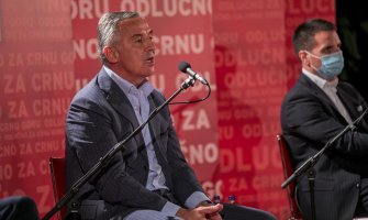 Đukanović: Odbranićemo građanski karakter naše države i slaviti još jednu veliku crnogorsku pobjedu