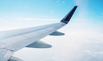 U CG malim avionima stiglo 1.000 turista iz Srbije i Rusije