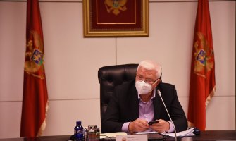 NKT: Okupljanja u organizaciji SPC i pojedinih partija najveća prijetnja po javno zdravlje, zatvaraće kafiće koji krše mjere