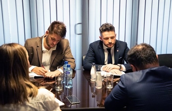 Sve neregularnosti izbora da se nađu u izvještaju