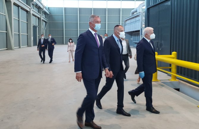 Đukanović otvorio fabriku bileta, Marković: Crnogorsko društvo kreira proizvod kojim cijeli svijet svakodnevno trguje
