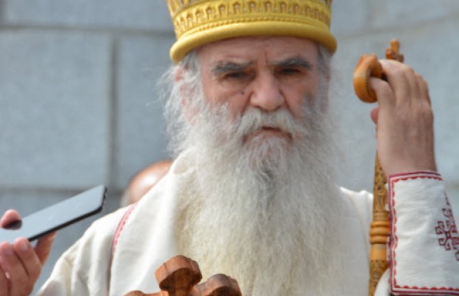 Amfilohije: Najbitnije da svi Crnogorci izađu na izbore