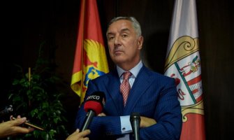 Đukanović: Amfilohiju ne bi smetala okupacija CG