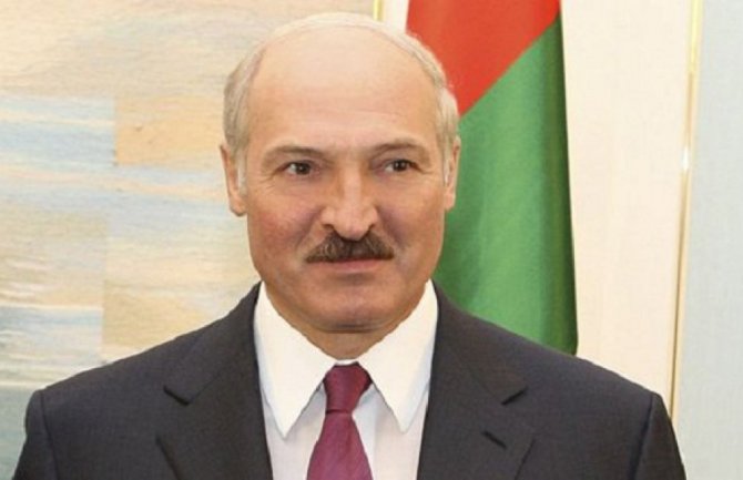Lukašenko tražio da vojska stane u odbranu teritorijalnog integriteta zemlje