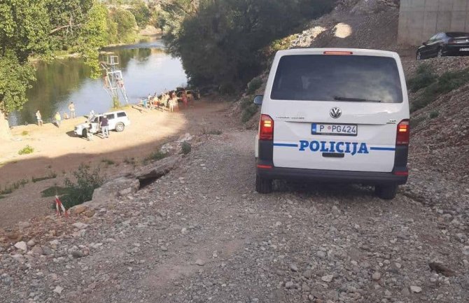 SD: Ni jedan divljački pir nikad nece potrijeti dobru Crnu Goru                   