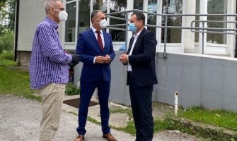 Hrapović u pljevaljskoj bolnici: Proširiće interno odjeljenje i izgraditi objekat za radiološku dijagnostiku