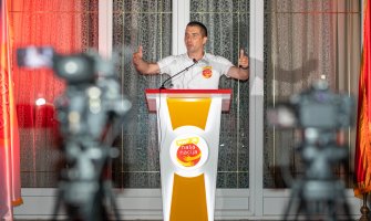 Bečić: Pred Tuzima sada kao i pred cijelom Crnom Gorom iskrsava jedna bolja i srećnija perspektiva